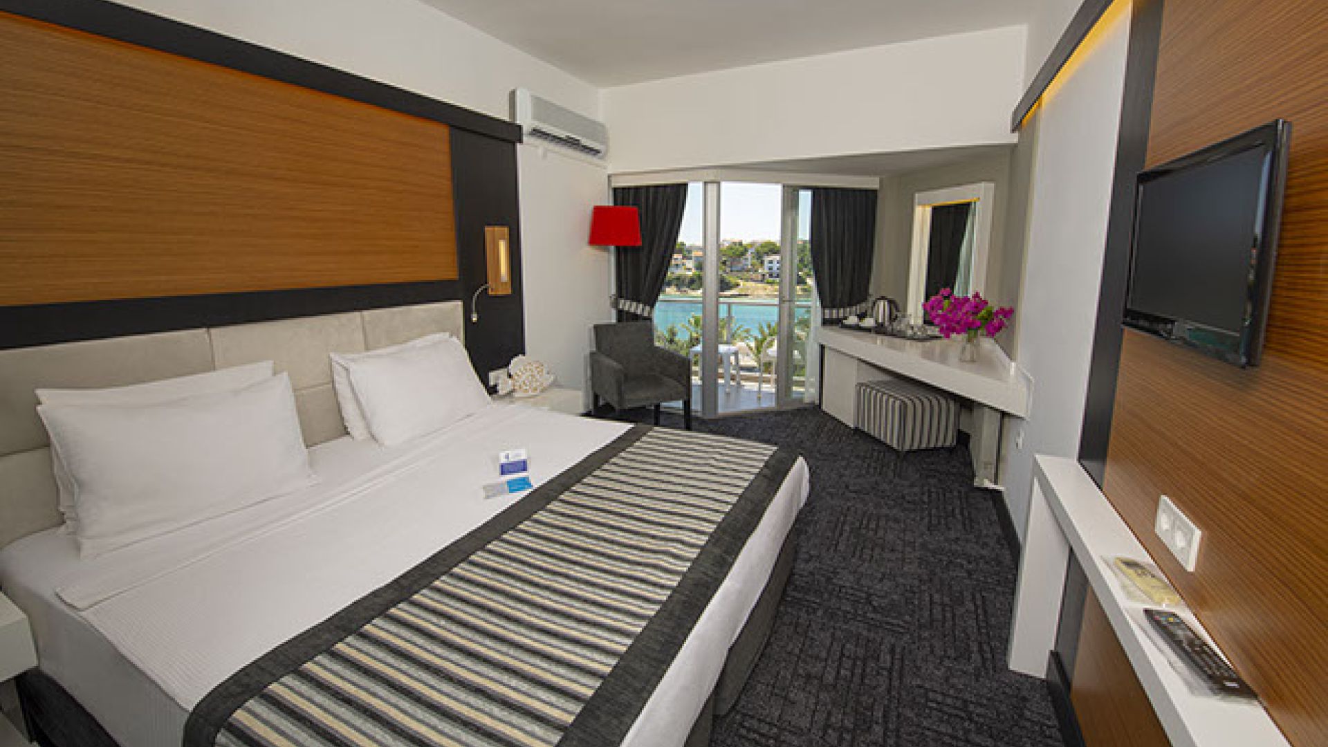 Ladin Otel Odalar